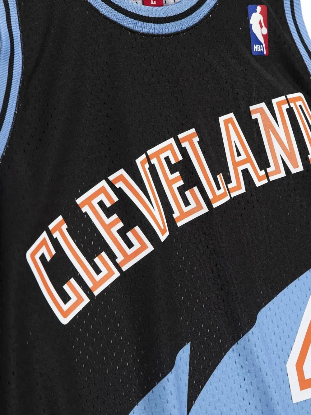 Mitchell & Ness Swingman Jersey "NBA Cleveland Cavaliers 97 Shawn Kemp" t-shirt Zwart