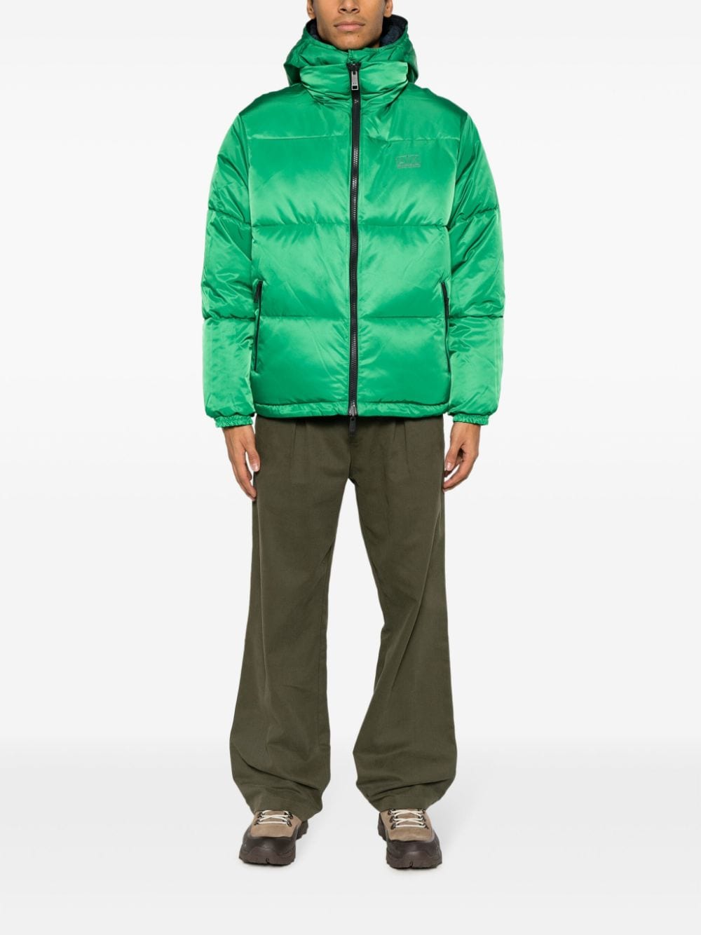 Armani Exchange logo-appliqué satin padded jacket - Groen