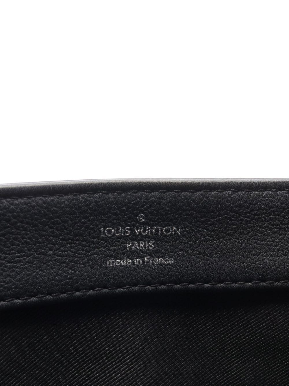 Louis Vuitton 2017 pre-owned LockMe II BB two-way Bag - Farfetch