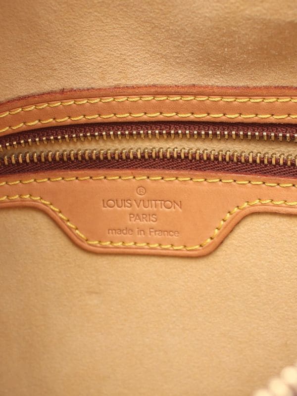 Louis Vuitton 2000 pre-owned Looping GM Shoulder Bag - Farfetch