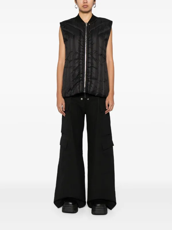 Rick Owens 23 F/W ダウンベスト YZERR着用 Rick Owens ダウンベスト | ブラック | FARFETCH JP