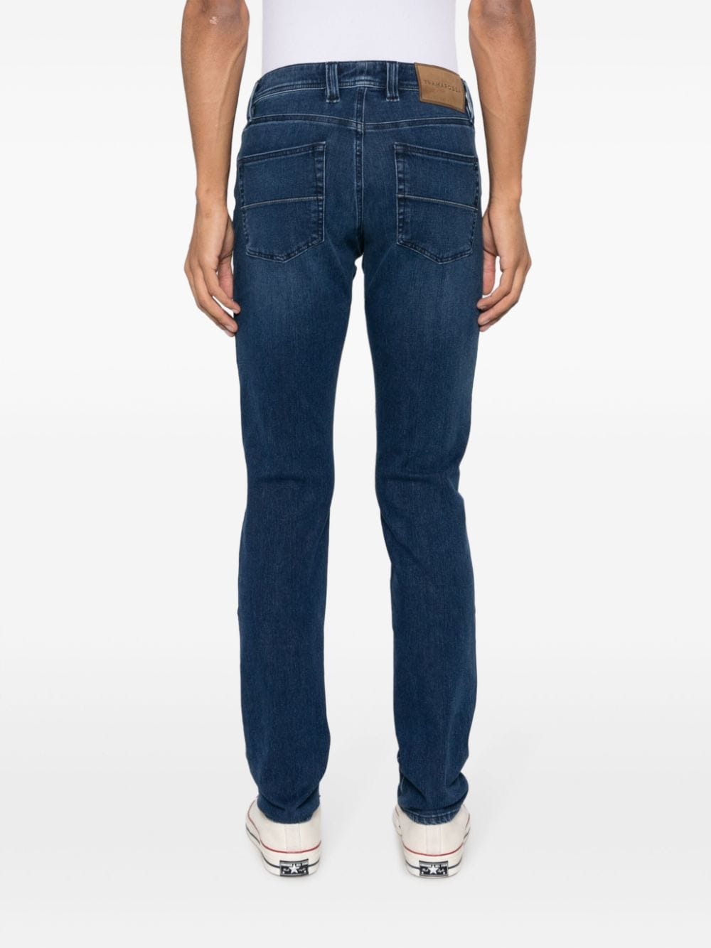 Shop Sartoria Tramarossa Leonardo Mid-rise Straight-leg Jeans In Blau