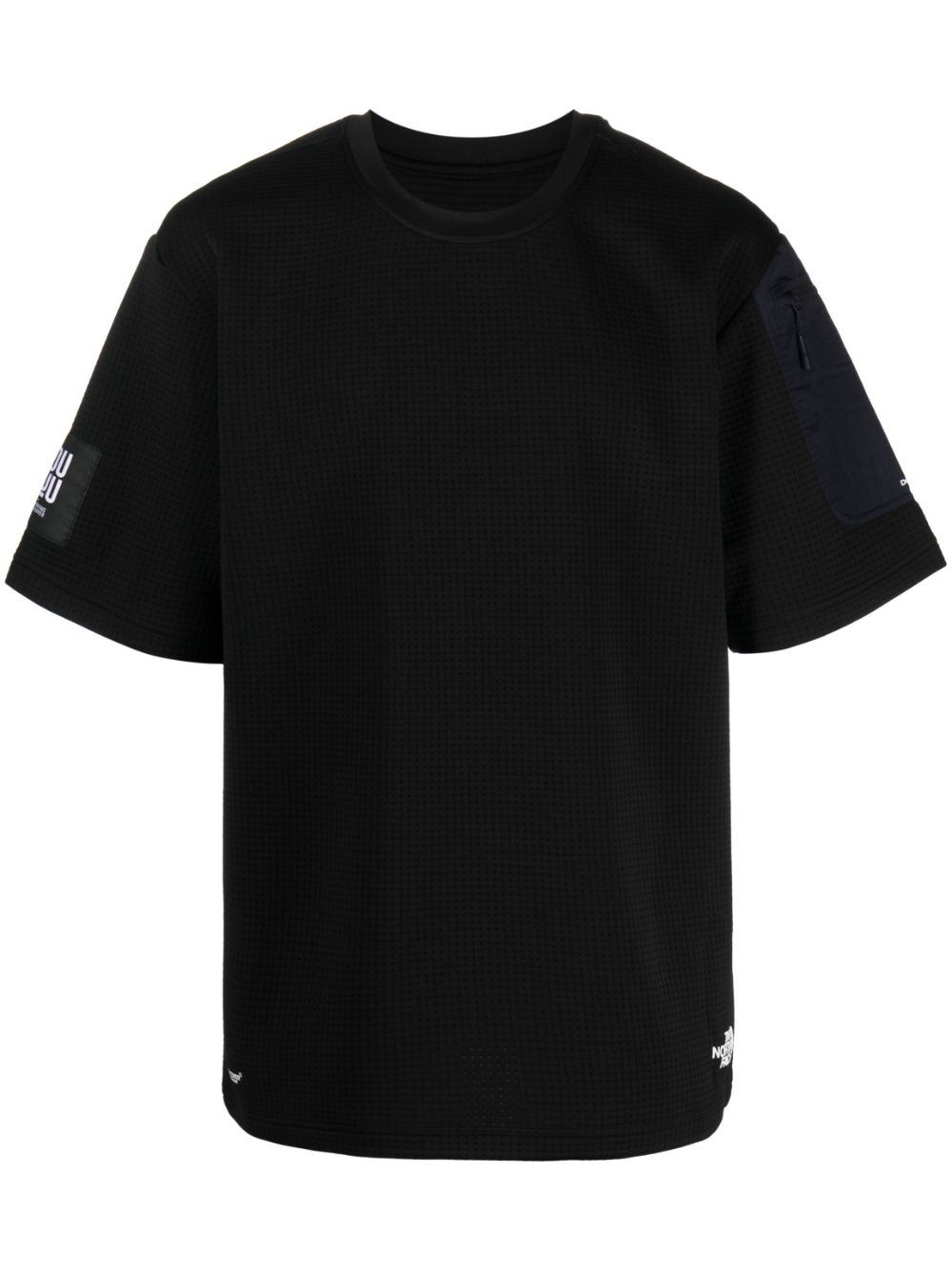 The North Face x Undercover Soukuu T-shirt met stippen Zwart
