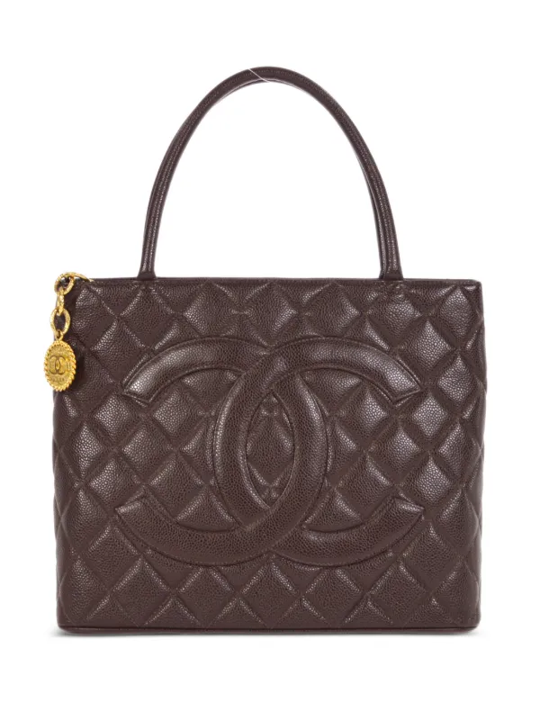 Chanel deals medallion tote