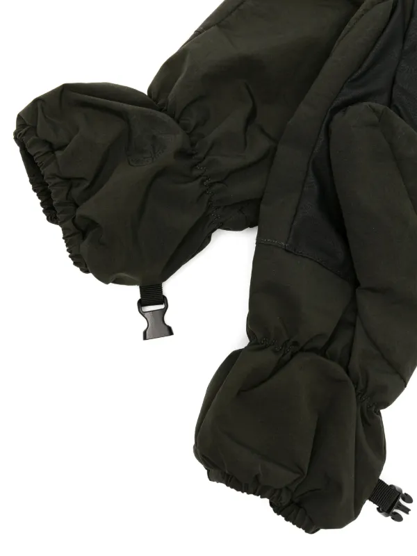 Stone Island ロゴ グローブ | グリーン | FARFETCH JP