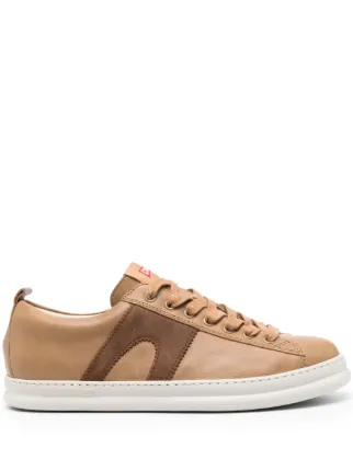 Camper