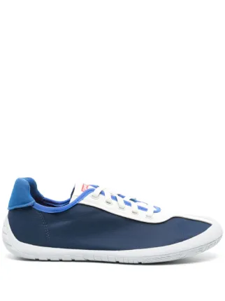 Camper