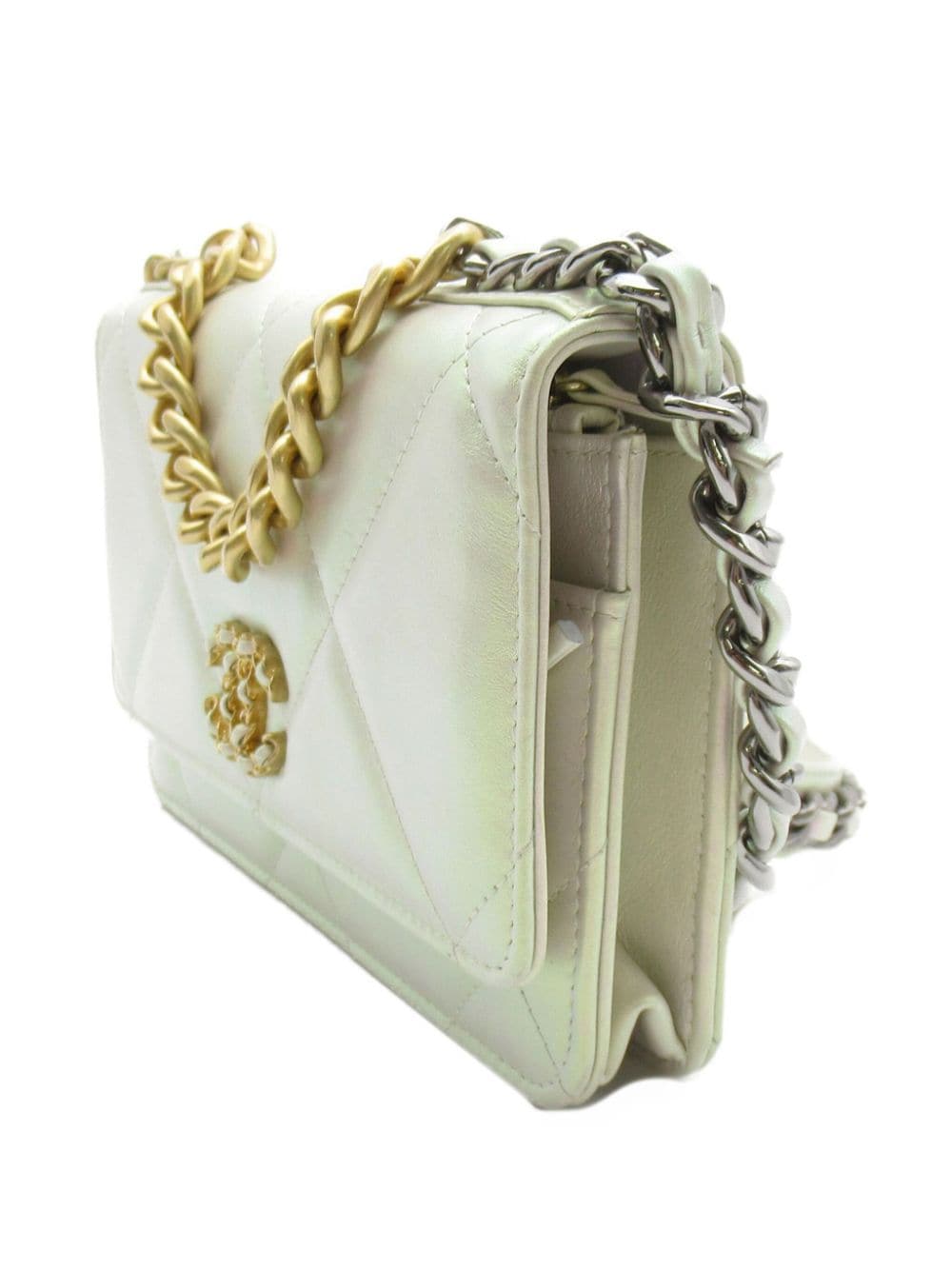 19 Wallet on Chain, Chanel - Designer Exchange