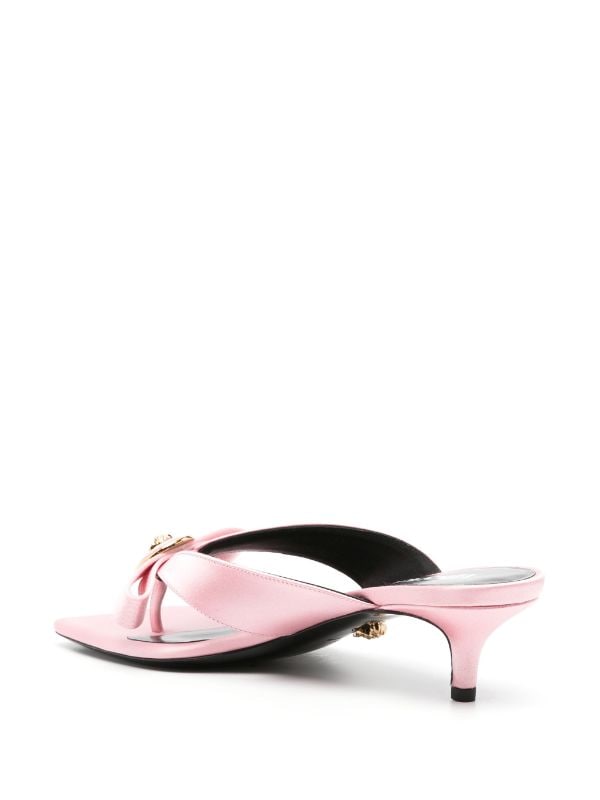 Gianni bow-detail satin pumps in pink - Versace