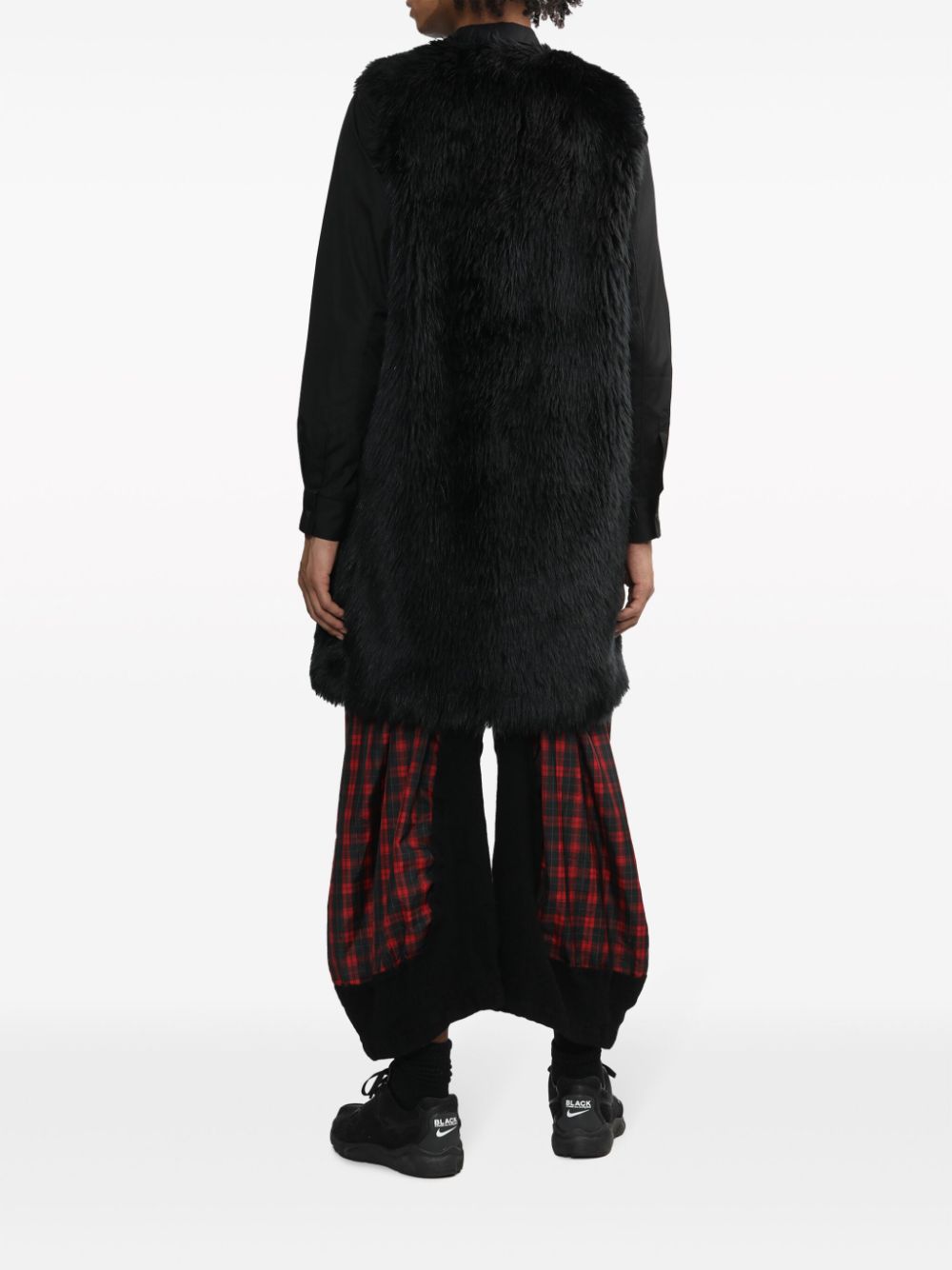 Shop Black Comme Des Garçons Faux-fur Sleeveles Coat In Black
