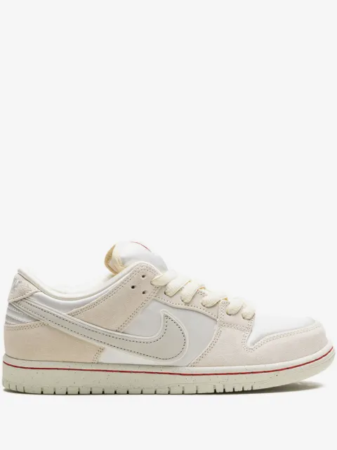 Nike SB Dunk Low "Valentine's Day - Low Love Found" スニーカー