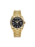 Rolex 2022 pre-owned Day-Date 40mm - Gold