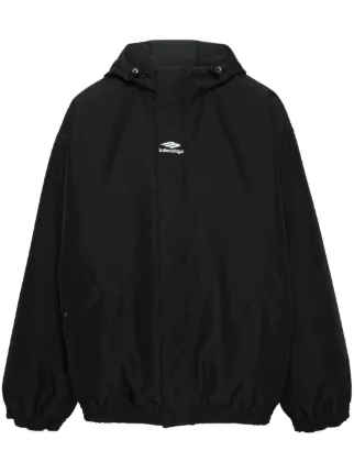 国内発送/関税込【BALENCIAGA】3B Sports Ski ロゴ刺繍 フーディ 国内発送/関税込【BALENCIAGA】3B Sports Ski ロゴ刺繍 フーディ