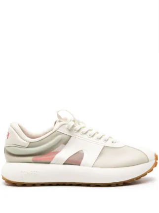 Camper