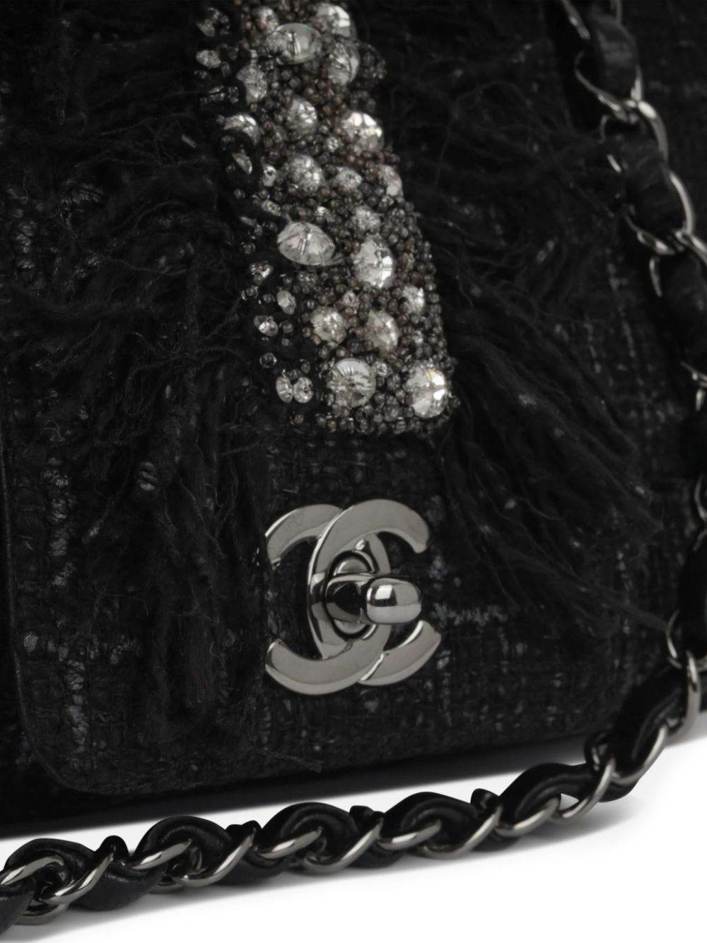 Pre-owned Chanel Classic Flap 粗花呢小号单肩包（2002年典藏款） In Black