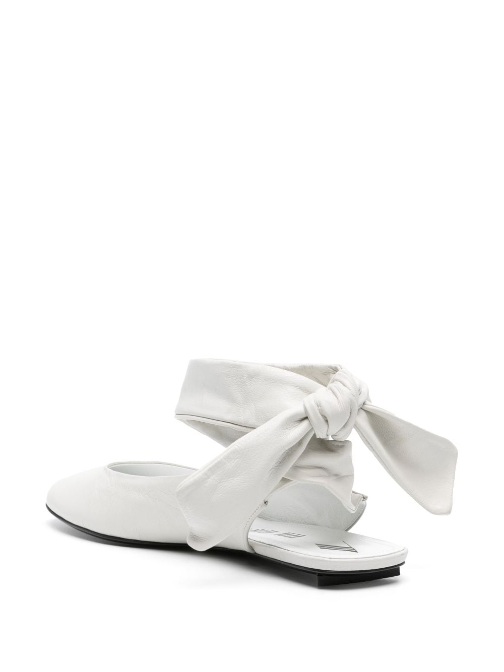 Shop Attico Cloe Ballerina Shoes In Weiss