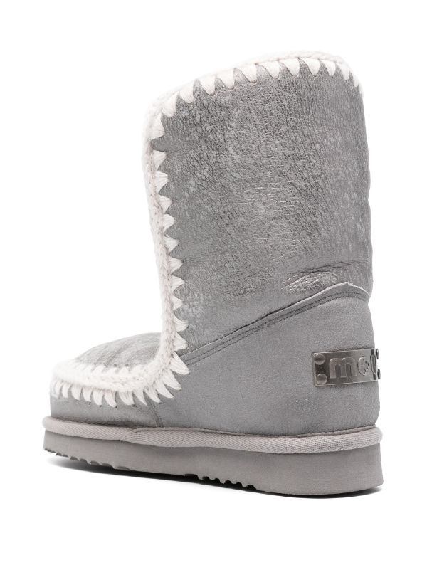 Eskimo top mou boots