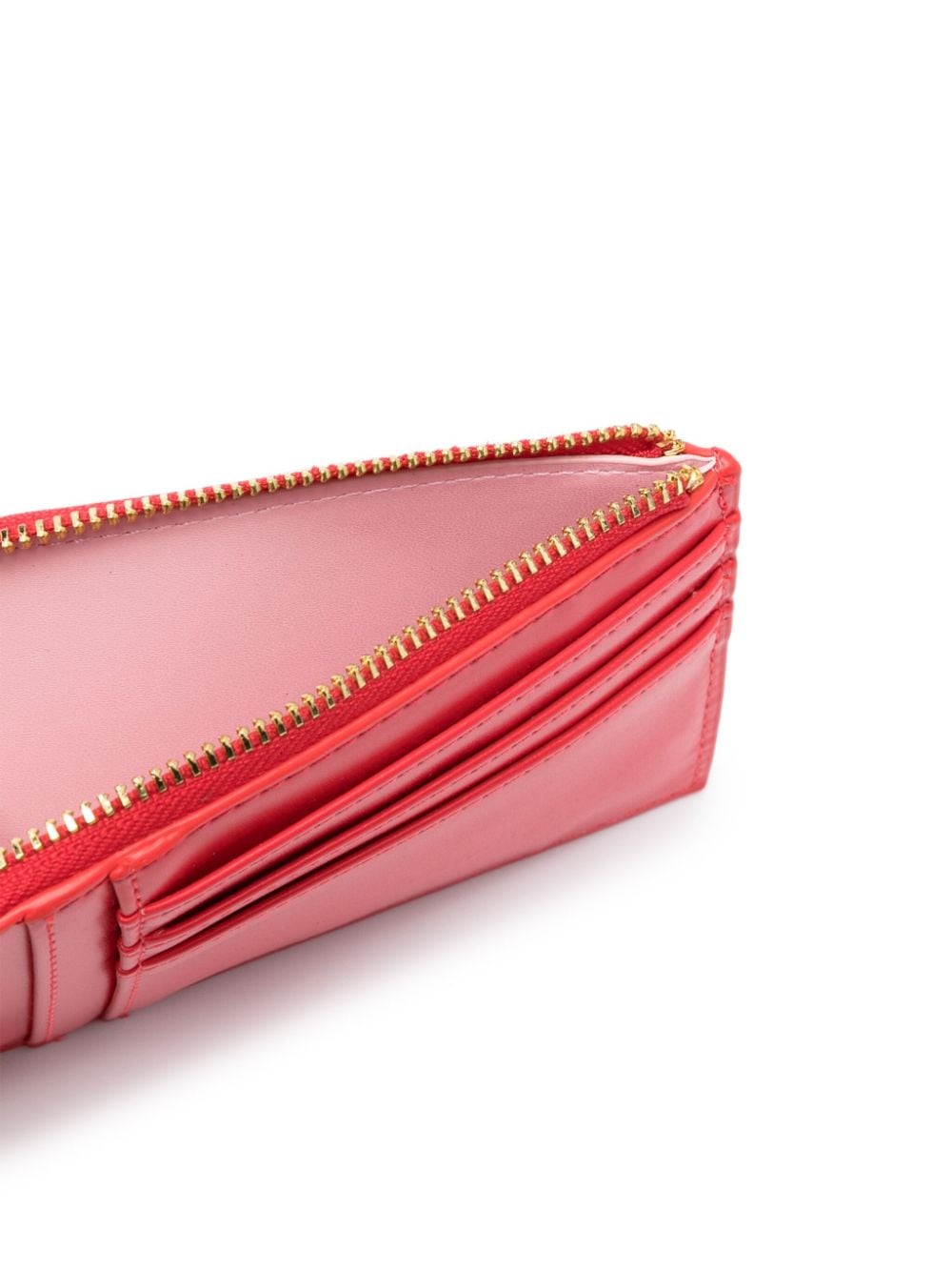 Shop Chiara Ferragni Logo-plaque Zipped Wallet In Rot