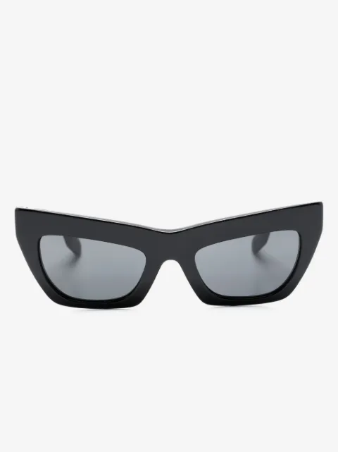 Burberry Eyewear logo plaque cat-eye tinted sunglasses