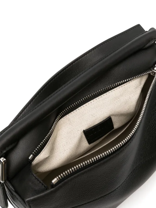 関税送料込国内発送★LOEWE Puzzle small leather bag LOEWE Small Puzzle Leather Bag | Black | FARFETCH