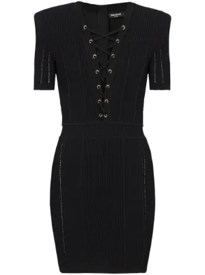 美品　BALMAINバルマン　ブラックレース　パワーショルダータイト　ワンピース BALMAIN（バルマン）ワンピース・ドレス - FARFETCH