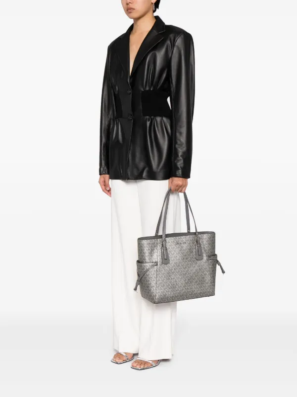 Michael kors voyager discount