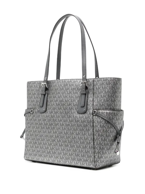 Michael kors 2025 voyager