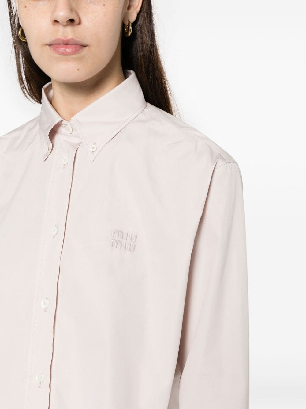 Miu Cropped blouse met geborduurd logo Beige