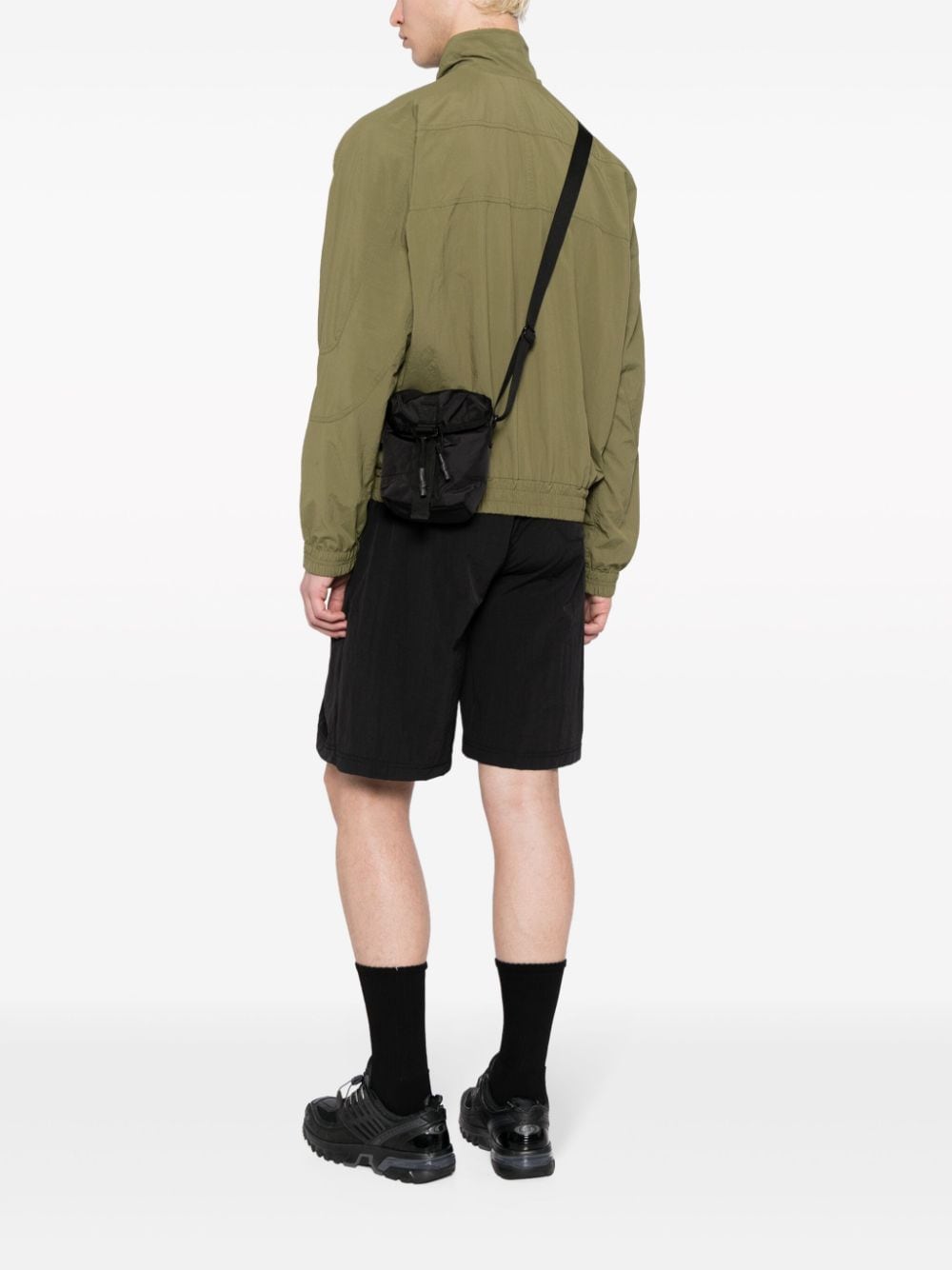 Maharishi drawstring messenger bag - Zwart