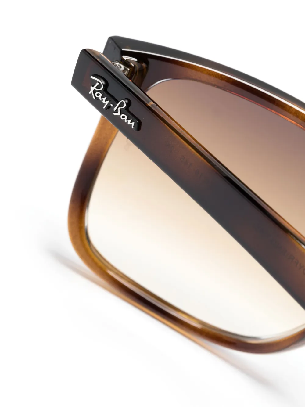 Ray-Ban Boyfriend Two zonnebril met schilpadschild design Bruin