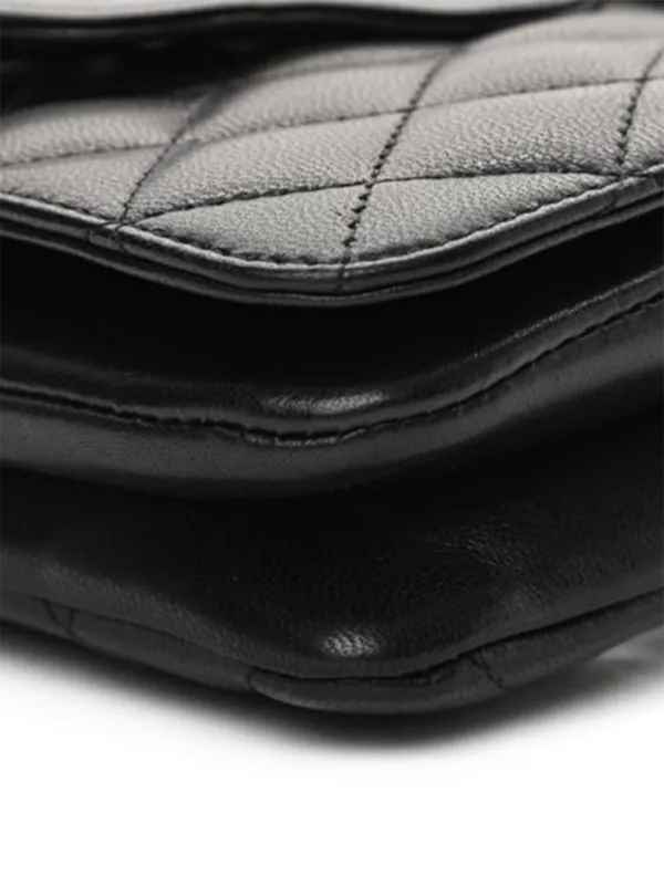 CHANEL Pre-Owned 2011 バタフライ クラッチバッグ | ブラック