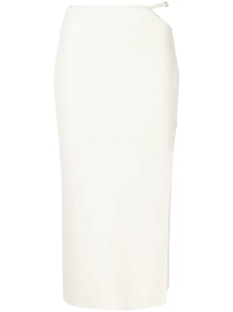 MACH & MACH Saia com detalhe de fenda