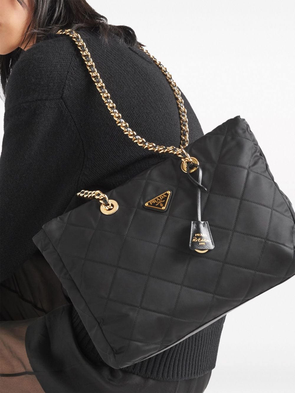 Prada logo quilted shoulder bag sale