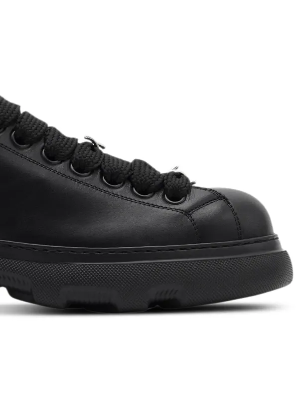 【爆売りセール開催中！】 Sneakers Leather barbed-wire Ranger Burberry | FARFETCH | Black 靴