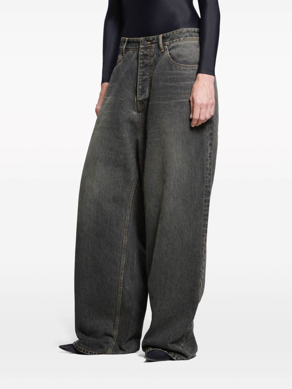 Shop Balenciaga Low-rise Wide-leg Jeans In Blue
