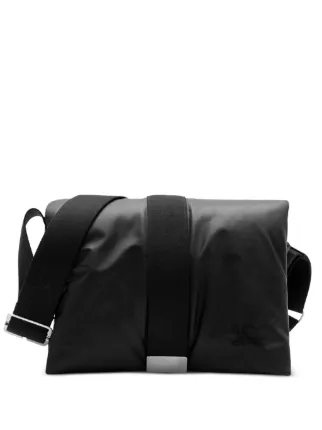 Burberry Pillow パデッド メッセンジャーバッグ | ブラック | FARFETCH JP