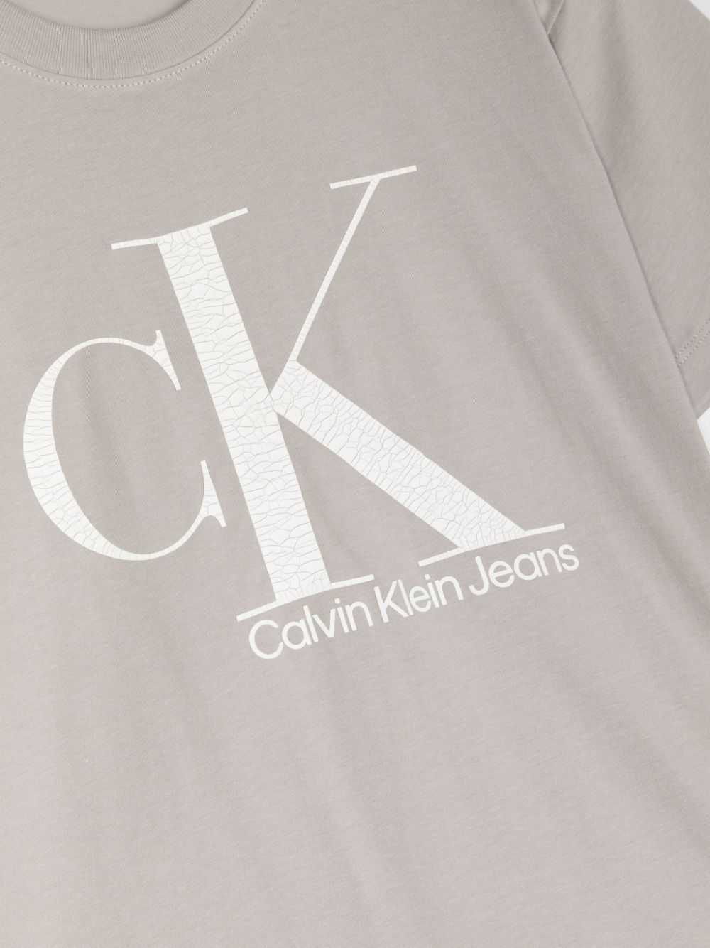 Shop Calvin Klein Logo-print Cotton T-shirt In Green