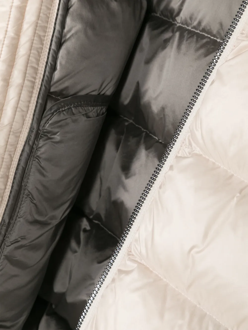 Colmar Logo-appliqué Quilted Jacket In Neutrals
