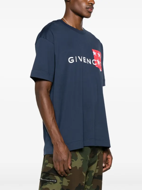 【関税＆送料込み】Givenchy Printed T-Shirt Givenchy Men's Givenchy Stamp T-Shirt - Bergdorf Goodman