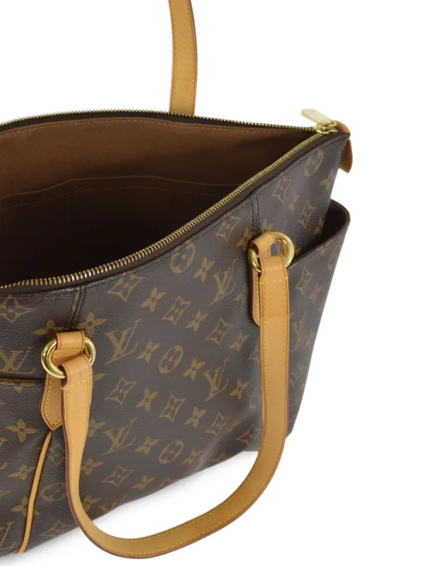 Louis deals Vuitton Monogram Totally PM