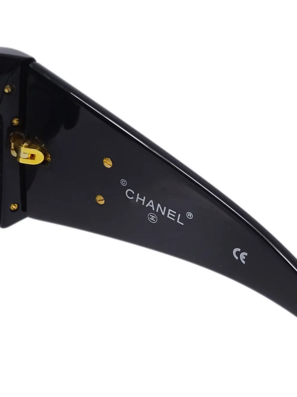 CHANEL 1990-2000s leather-and-chain trimmed shield sunglasses Women