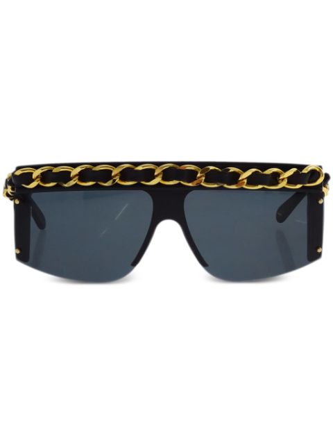 CHANEL 1990-2000s chain-trimmed shield-frame sunglasses Women