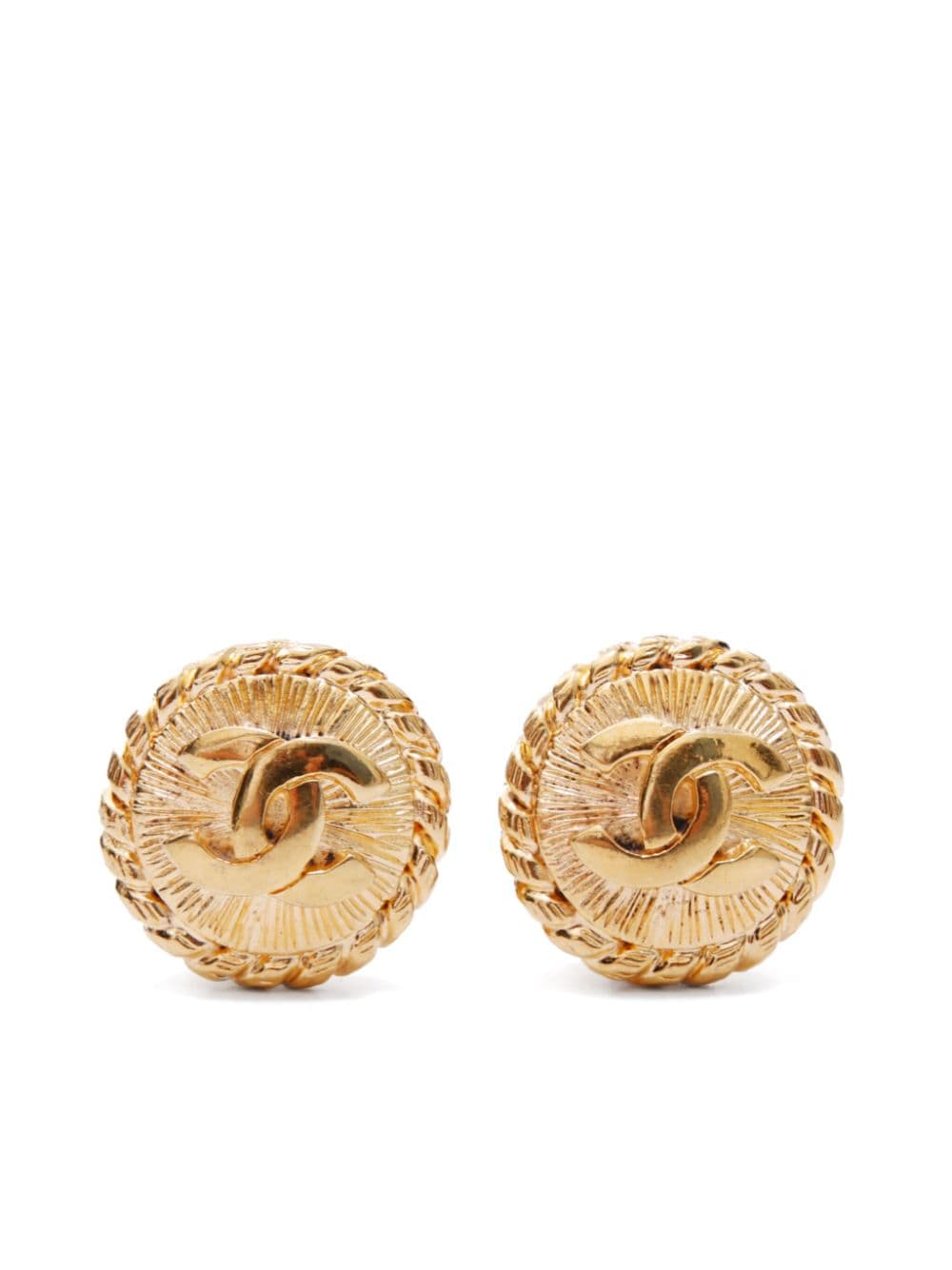 Pre-owned Chanel 1986-1994 Cc Button Clip-on Earrings In Gold
