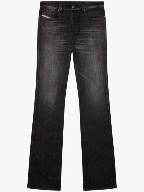Diesel 1998 D-Buck 09H34 bootcut jeans