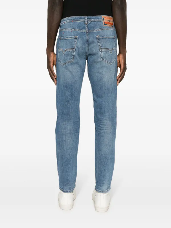 Diesel 1986 Larkee-Beex straight-leg Jeans | Blue | FARFETCH