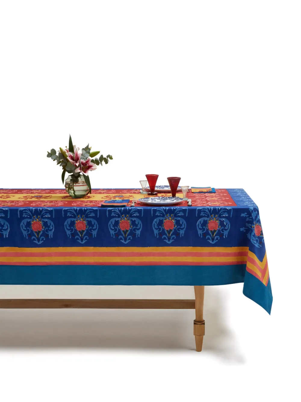 Lisa Corti Abstract-print Cotton Table Cloth In Blue