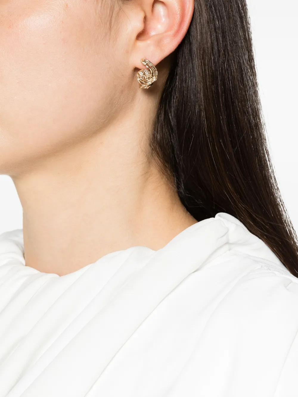 Bibi van der Velden aretes Wave Twist en oro amarillo de 18kt | Image 2