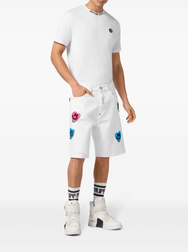 Nike shorts with smiley face discount