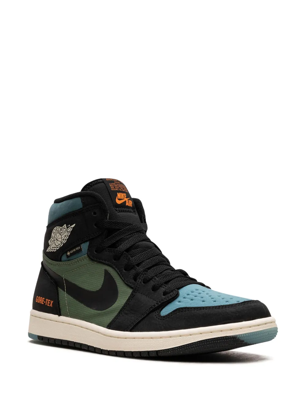 Nike jordan sky high on sale
