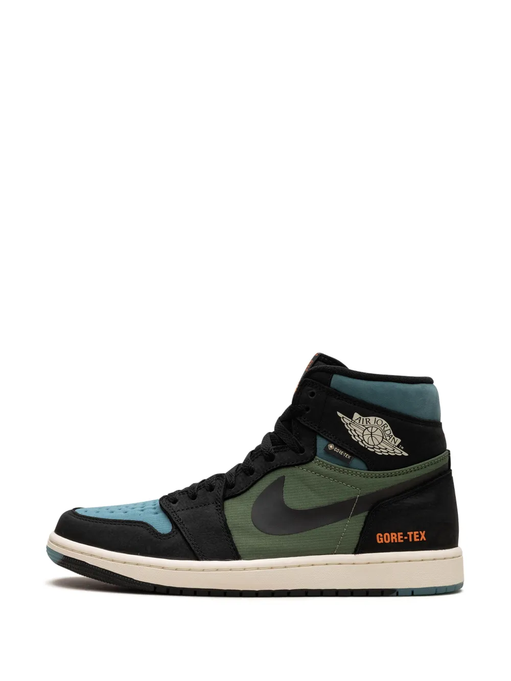 Nike air jordan cheap sky high og